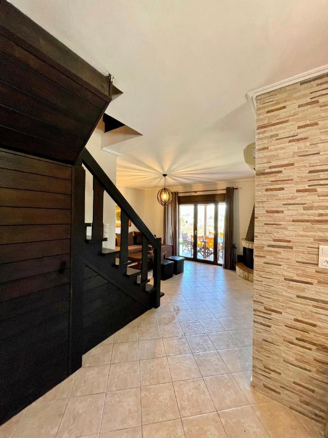 Villa Summer Breeze Никиана Екстериор снимка