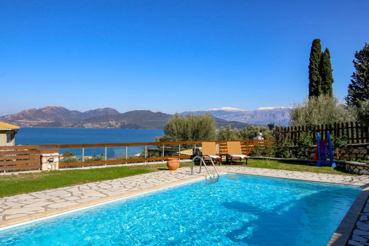 Villa Summer Breeze Никиана Екстериор снимка